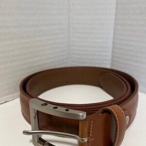 Bench Craft leather belt.
